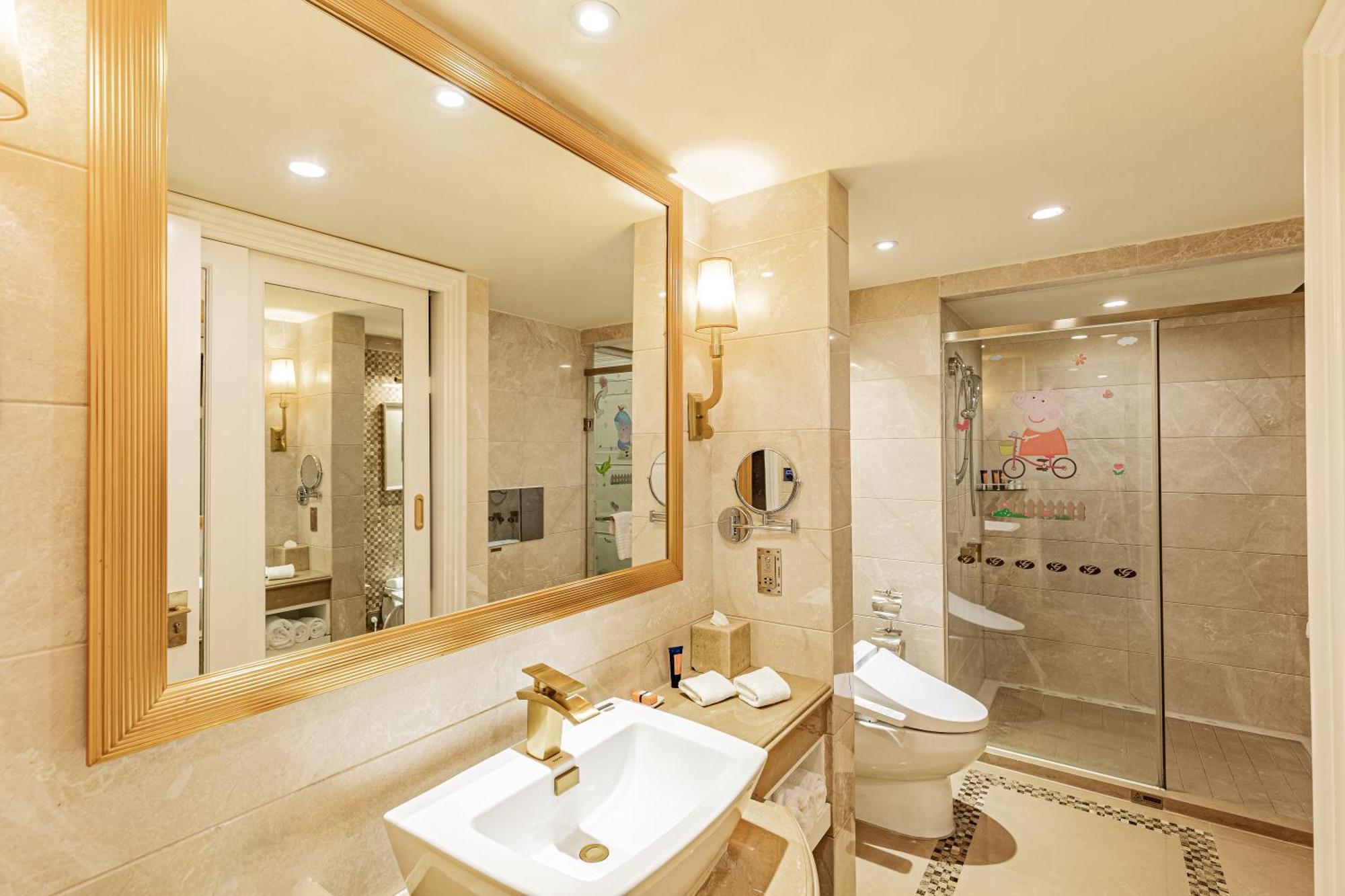 Grand Bay Hotel Zhuhai Bagian luar foto