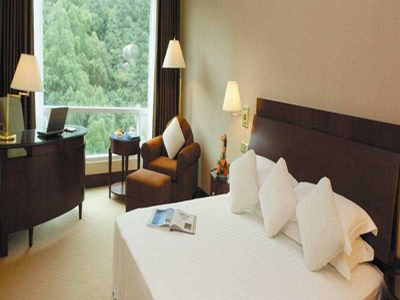 Grand Bay Hotel Zhuhai Bagian luar foto