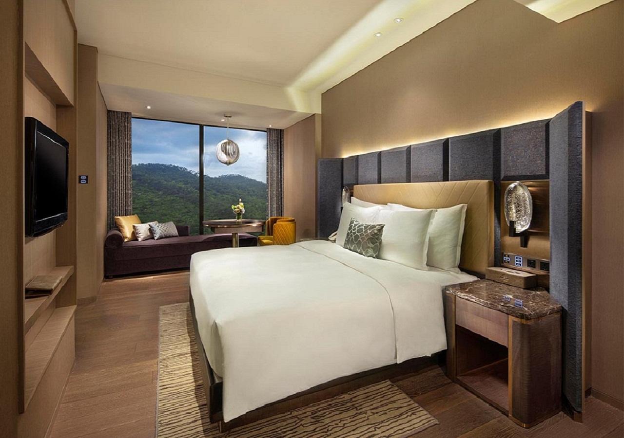 Grand Bay Hotel Zhuhai Bagian luar foto