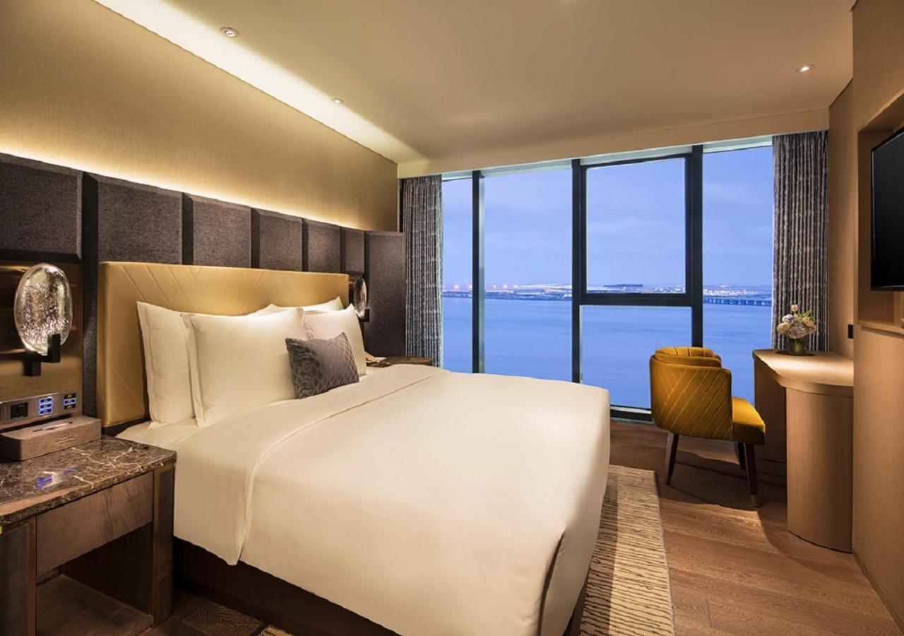 Grand Bay Hotel Zhuhai Bagian luar foto