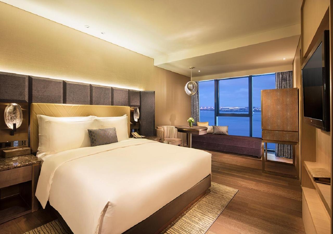 Grand Bay Hotel Zhuhai Bagian luar foto
