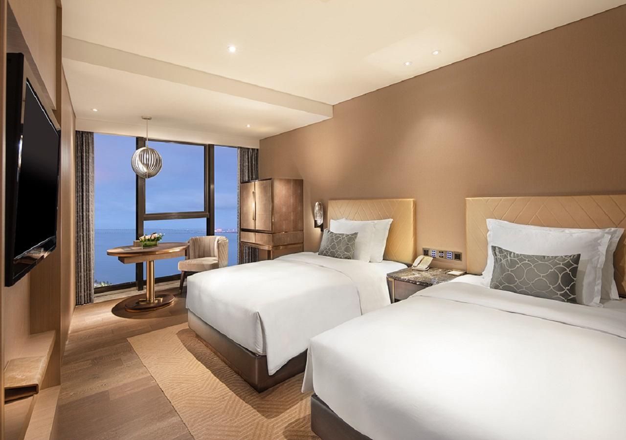 Grand Bay Hotel Zhuhai Bagian luar foto